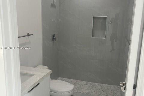 Villa ou maison à vendre à Miami, Floride: 4 chambres № 2055470 - photo 24