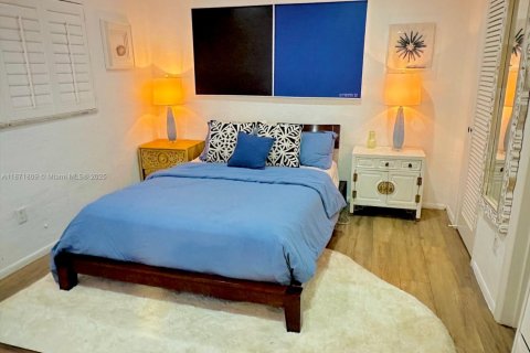 House in Fort Lauderdale, Florida 3 bedrooms, 116.59 sq.m. № 1920023 - photo 23