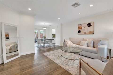 House in Fort Lauderdale, Florida 3 bedrooms, 116.59 sq.m. № 1920023 - photo 7