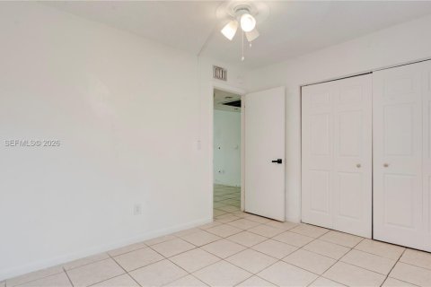 Снять в аренду кондоминиум в Хомстед, Флорида 3 спальни, 111.02м2, № 2002610 - фото 10