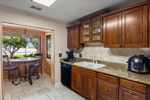Villa ou maison à vendre à Auburndale, Floride: 4 chambres, 221.85 m2 № 2312458 - photo 17