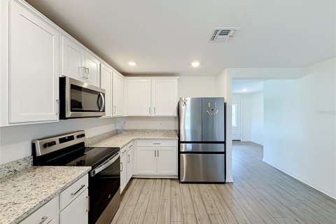 Villa ou maison à vendre à Astatula, Floride: 4 chambres, 171.31 m2 № 2411609 - photo 20