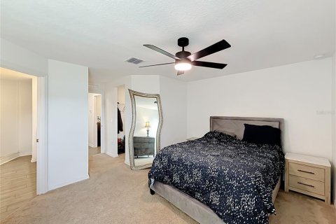 Villa ou maison à vendre à Astatula, Floride: 4 chambres, 171.31 m2 № 2411609 - photo 13
