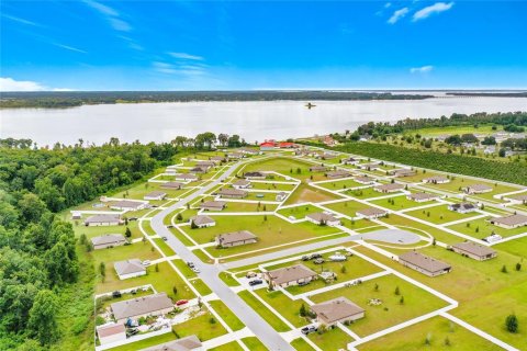 Villa ou maison à vendre à Astatula, Floride: 4 chambres, 171.31 m2 № 2411609 - photo 9