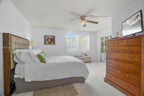 Condo in Coconut Creek, Florida, 2 bedrooms  № 1766617 - photo 26