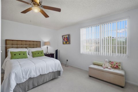 Condo in Coconut Creek, Florida, 2 bedrooms  № 1766617 - photo 24