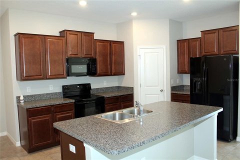 House in Wimauma, Florida 4 bedrooms, 171.03 sq.m. № 1510385 - photo 28