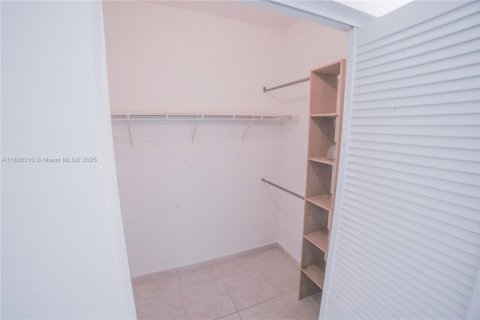 Copropriété à vendre à Doral, Floride: 2 chambres, 84.54 m2 № 1794658 - photo 9