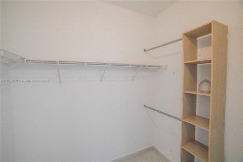 Copropriété à vendre à Doral, Floride: 2 chambres, 84.54 m2 № 1794658 - photo 10
