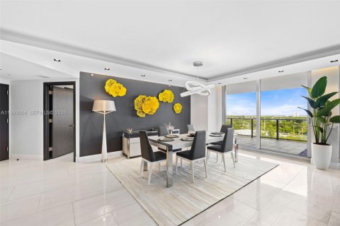 Condominio en alquiler en Fort Lauderdale, Florida, 3 dormitorios, 209.12 m2 № 2060832 - foto 6