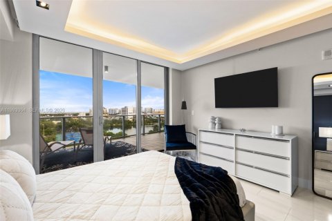 Condominio en alquiler en Fort Lauderdale, Florida, 3 dormitorios, 209.12 m2 № 2060832 - foto 22