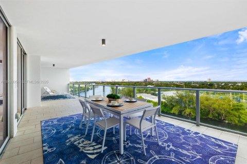 Condominio en alquiler en Fort Lauderdale, Florida, 3 dormitorios, 209.12 m2 № 2060832 - foto 30