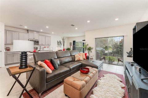 Adosado en venta en Kissimmee, Florida, 3 dormitorios, 187.57 m2 № 1552256 - foto 6