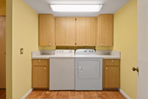 Condo in Jupiter, Florida, 2 bedrooms  № 2082024 - photo 24