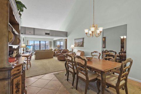 Condo in Jupiter, Florida, 2 bedrooms  № 2082024 - photo 5