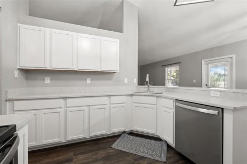 Casa en venta en Spring Hill, Florida, 3 dormitorios, 172.61 m2 № 2430443 - foto 15