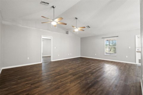 Casa en venta en Spring Hill, Florida, 3 dormitorios, 172.61 m2 № 2430443 - foto 8