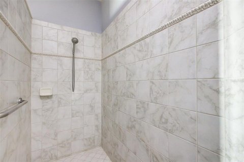Купить виллу или дом в Аполло-Бич, Флорида 6 комнат, 129.41м2, № 2306674 - фото 12