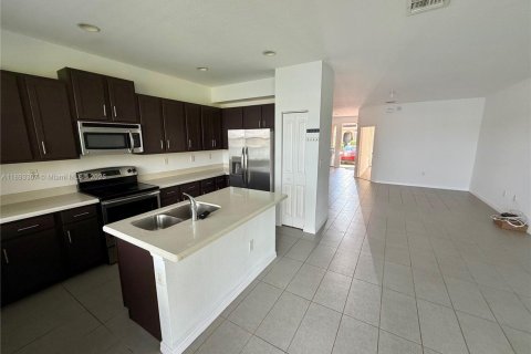Touwnhouse à louer à Pompano Beach, Floride: 3 chambres, 142.88 m2 № 1945478 - photo 6