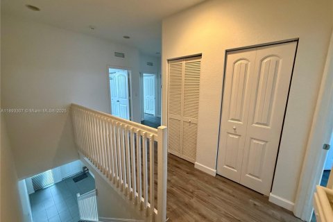 Touwnhouse à louer à Pompano Beach, Floride: 3 chambres, 142.88 m2 № 1945478 - photo 9