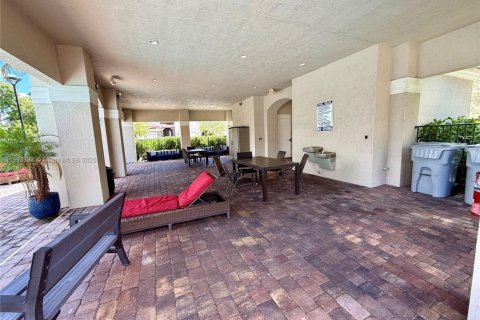 Touwnhouse à louer à Pompano Beach, Floride: 3 chambres, 142.88 m2 № 1945478 - photo 26