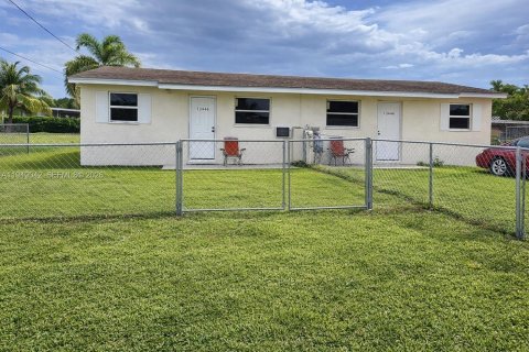 House in Miami, Florida 2 bedrooms, 102.56 sq.m. № 2004852