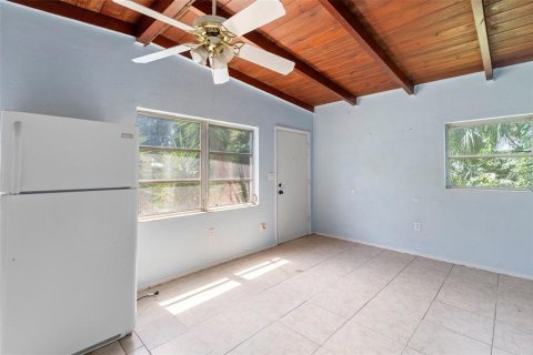 Casa en alquiler en DeLand, Florida, 3 dormitorios, 92.9 m2 № 1832741 - foto 12