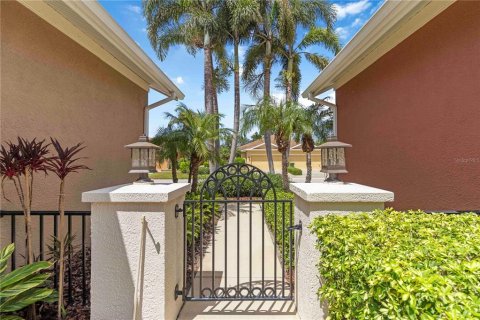 House in Bradenton, Florida 3 bedrooms, 181.35 sq.m. № 1801336 - photo 7