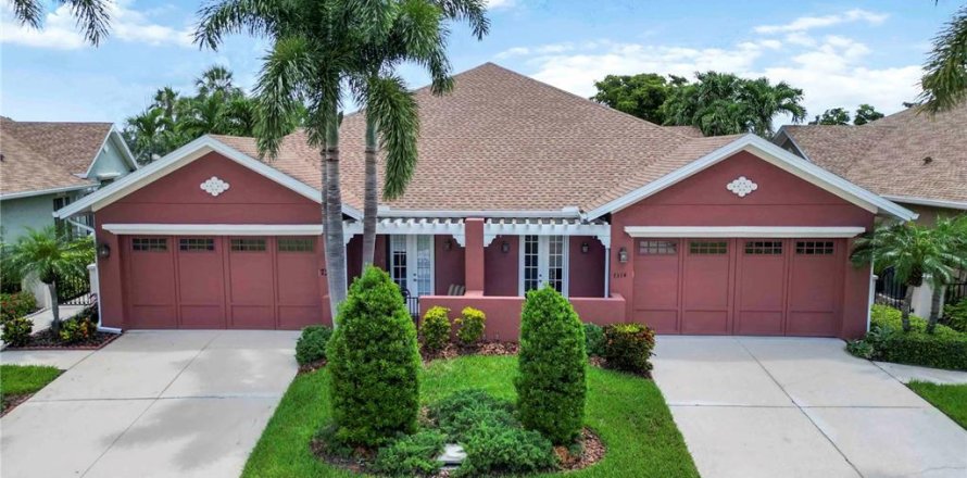 House in Bradenton, Florida 3 bedrooms, 181.35 sq.m. № 1801336