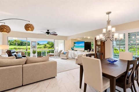 Villa ou maison à vendre à Sarasota, Floride: 3 chambres, 172.43 m2 № 2434528 - photo 14