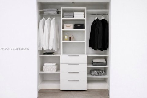 Купить кондоминиум в Майами, Флорида 2 спальни, 84.73м2, № 2036378 - фото 18