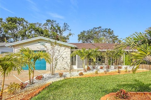 Casa en venta en Saint Petersburg, Florida, 3 dormitorios, 133.13 m2 № 1523003 - foto 12