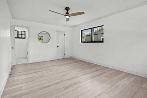 House in Delray Beach, Florida 3 bedrooms, 150.97 sq.m. № 2261626 - photo 23