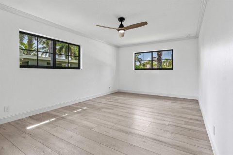 House in Delray Beach, Florida 3 bedrooms, 150.97 sq.m. № 2261626 - photo 21