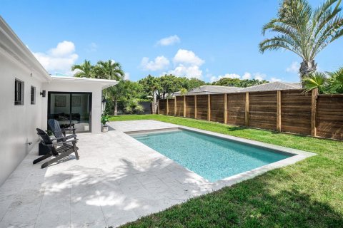 House in Delray Beach, Florida 3 bedrooms, 150.97 sq.m. № 2261626 - photo 30