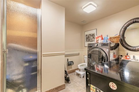 Propiedad comercial en venta en Daytona Beach, Florida, 654.4 m2 № 1667093 - foto 26