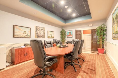 Propiedad comercial en venta en Daytona Beach, Florida, 654.4 m2 № 1667093 - foto 23