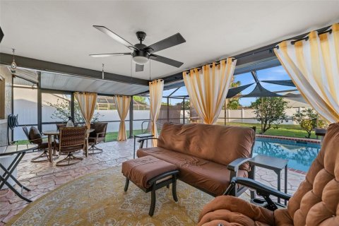 Villa ou maison à vendre à Cape Coral, Floride: 3 chambres, 117.99 m2 № 2436785 - photo 22