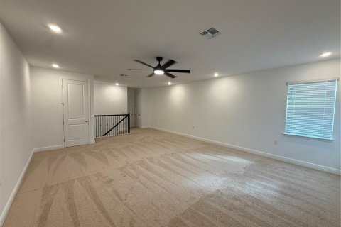 Villa ou maison à louer à Minneola, Floride: 5 chambres, 285.77 m2 № 2396625 - photo 19