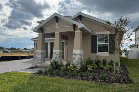 Villa ou maison à Minneola, Floride 5 chambres, 285.77 m2 № 2396625
