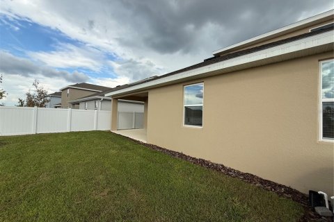 Villa ou maison à louer à Minneola, Floride: 5 chambres, 285.77 m2 № 2396625 - photo 26