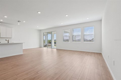 Casa en venta en Lakeland, Florida, 4 dormitorios, 256.04 m2 № 2092666 - foto 7