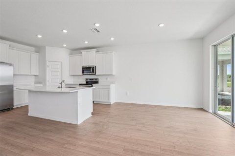 Casa en venta en Lakeland, Florida, 4 dormitorios, 256.04 m2 № 2092666 - foto 12