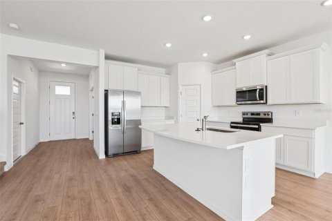 Casa en venta en Lakeland, Florida, 4 dormitorios, 256.04 m2 № 2092666 - foto 11