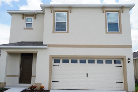 House in Lakeland, Florida 5 bedrooms, 227.33 sq.m. № 2092589