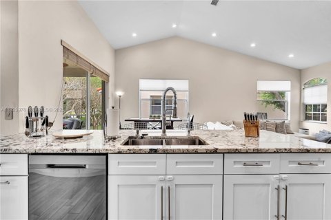 Adosado en alquiler en Boca Raton, Florida, 3 dormitorios, 165.18 m2 № 1993445 - foto 14