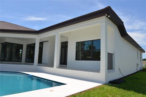 Casa en venta en Sarasota, Florida, 4 dormitorios, 403.47 m2 № 1866329 - foto 21