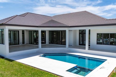 Casa en venta en Sarasota, Florida, 4 dormitorios, 403.47 m2 № 1866329 - foto 12