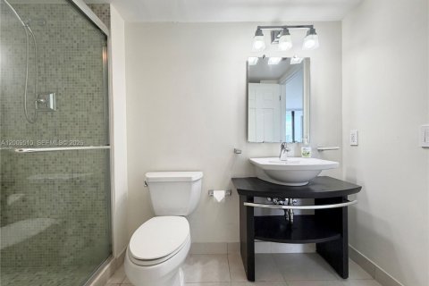 Condo in Aventura, Florida, 2 bedrooms № 2089892 - photo 14