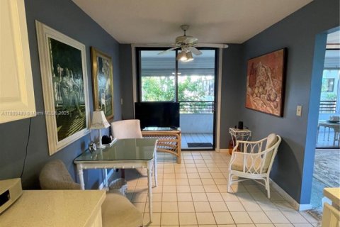 Condominio en venta en Hollywood, Florida, 2 dormitorios, 139.35 m2 № 1749979 - foto 8